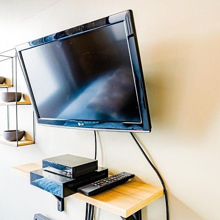 Le Petit Reinach -Appartement Cosy-Saxe-Gambetta Lyon Bagian luar foto